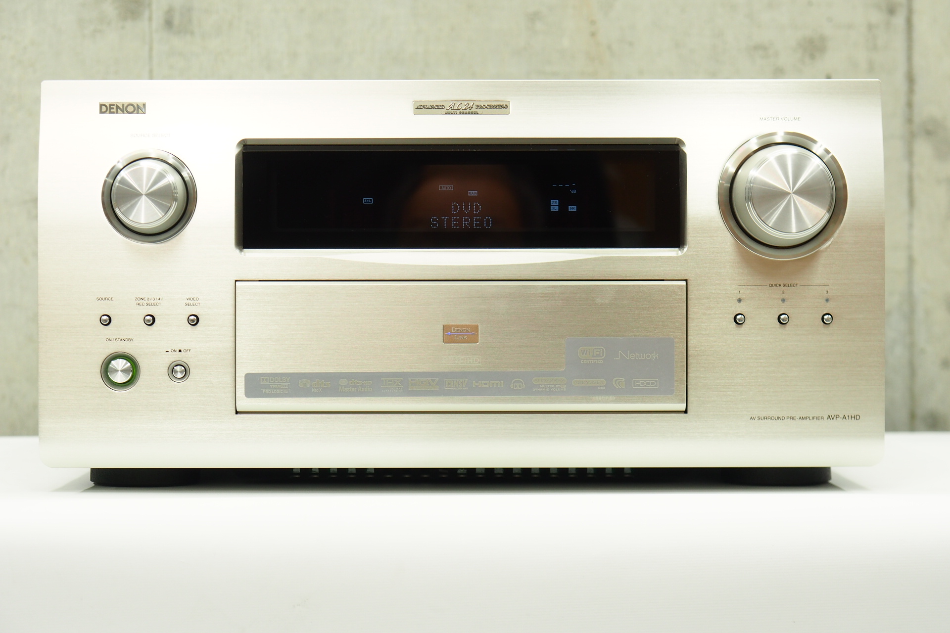 DENON AVプリアンプ AVP-A1HD １２万アップグレード済み完動品 ...