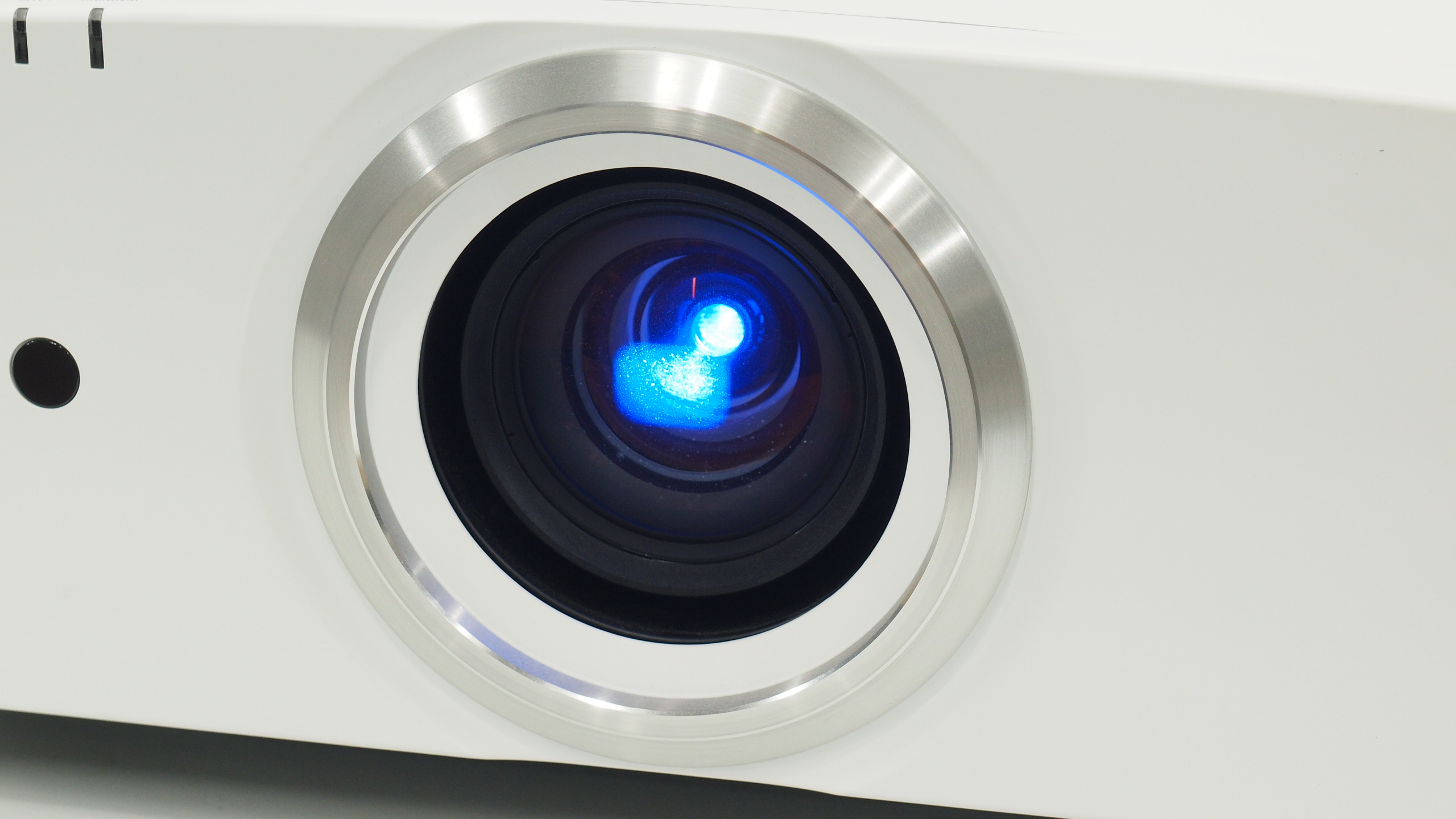 アバックWEB-SHOP / 【中古】Victor DLA-X30(W)【コード01-14756】D