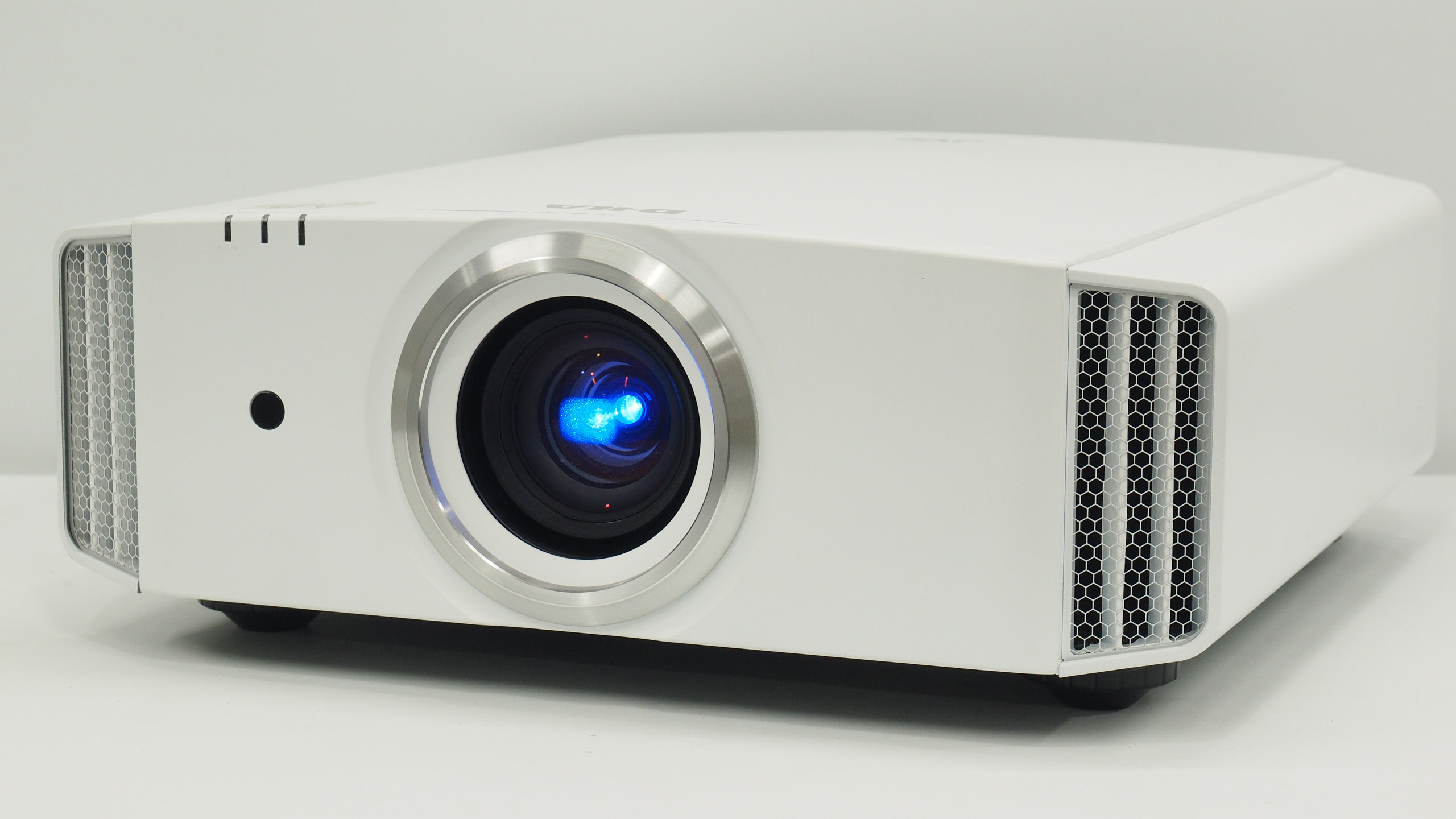 アバックWEB-SHOP / 【中古】Victor DLA-X30(W)【コード01-14756】D