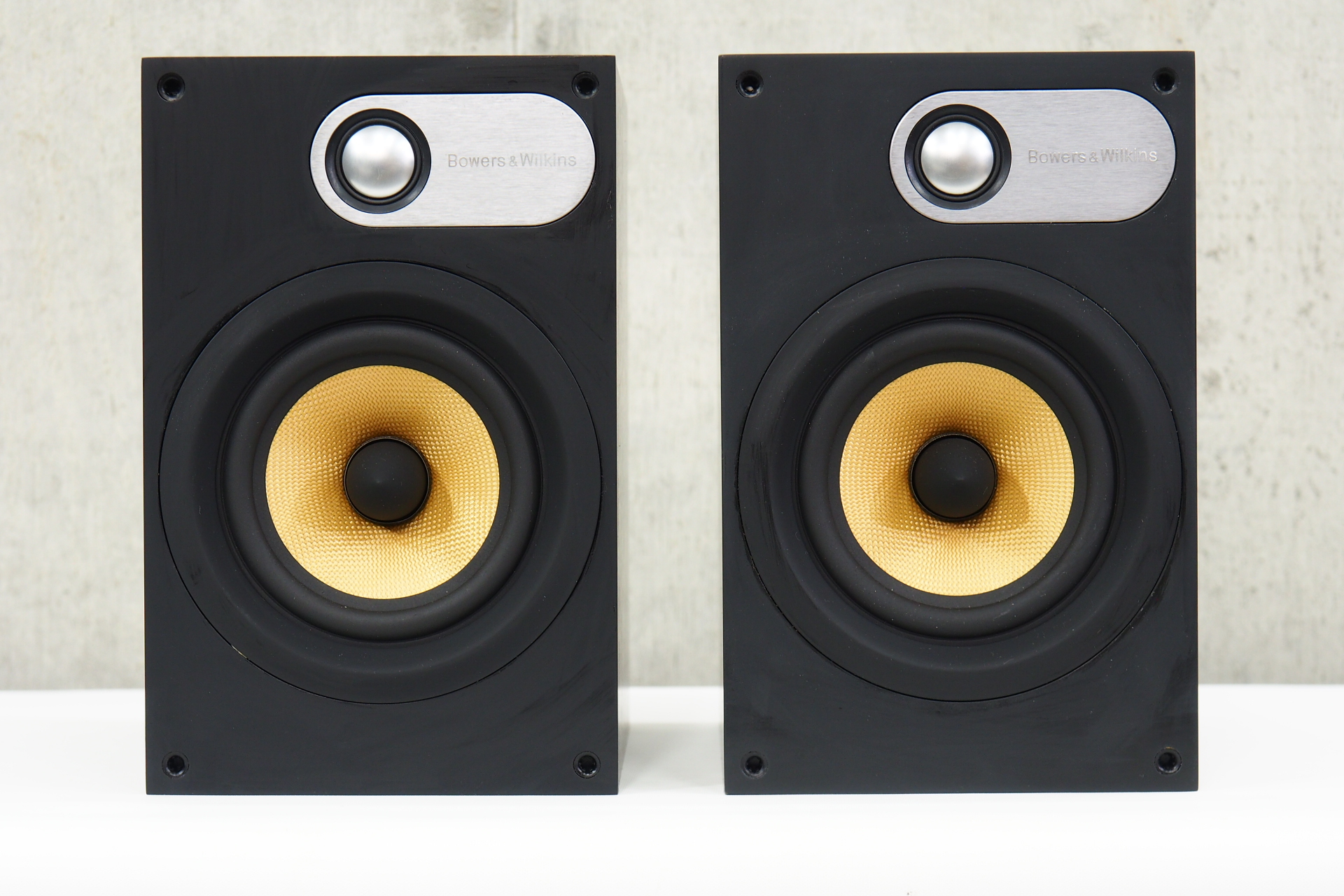最終値下げ】Bowers&Wilkins 686 スピーカー ペア B&W(B&W 最終値下げ】Bowers&Wilkins 686 スピーカー ペア B&W(B&W