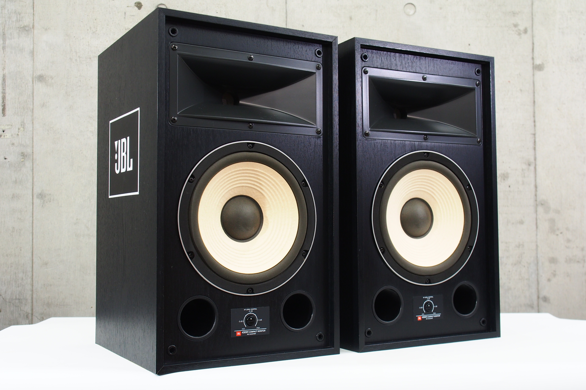 アバックWEB-SHOP / 【中古】JBL 4305H 【コード01-09126】ブック