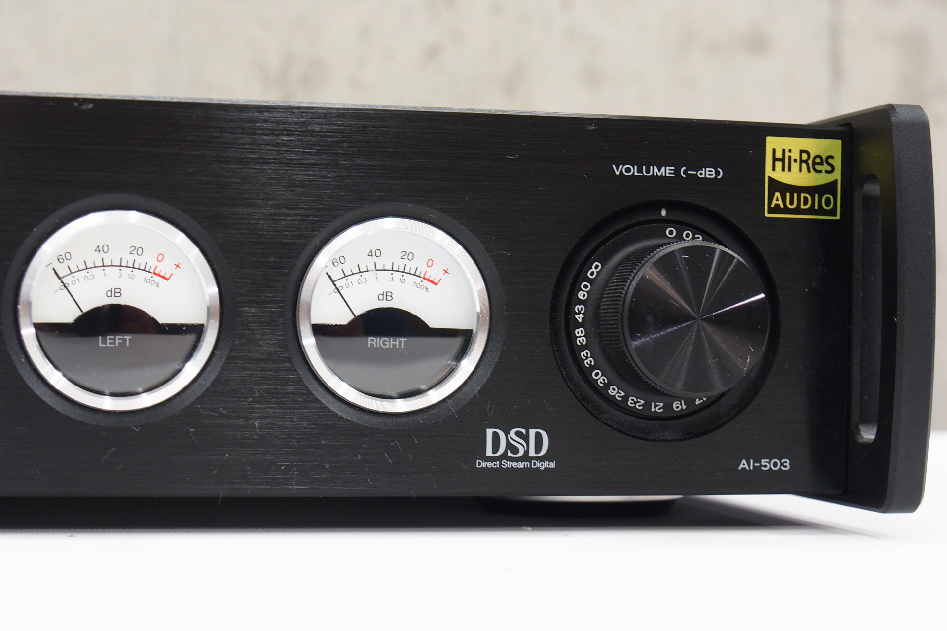 TEAC AI-503 Integrated Amplifier/DAC Review | Sound & Vision