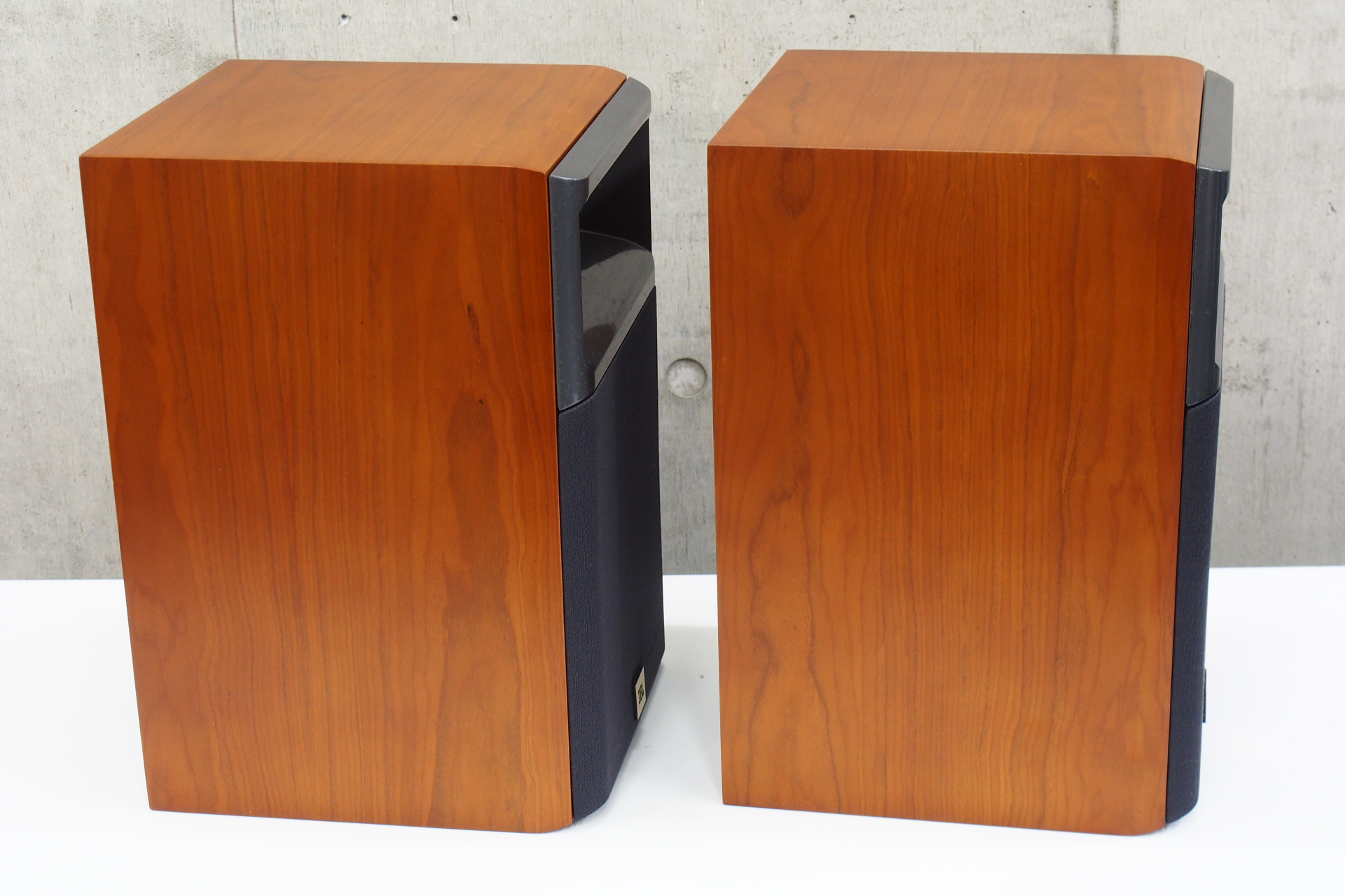 JBL STAGE 240B BLK (ペア) ブックシェルフスピーカー