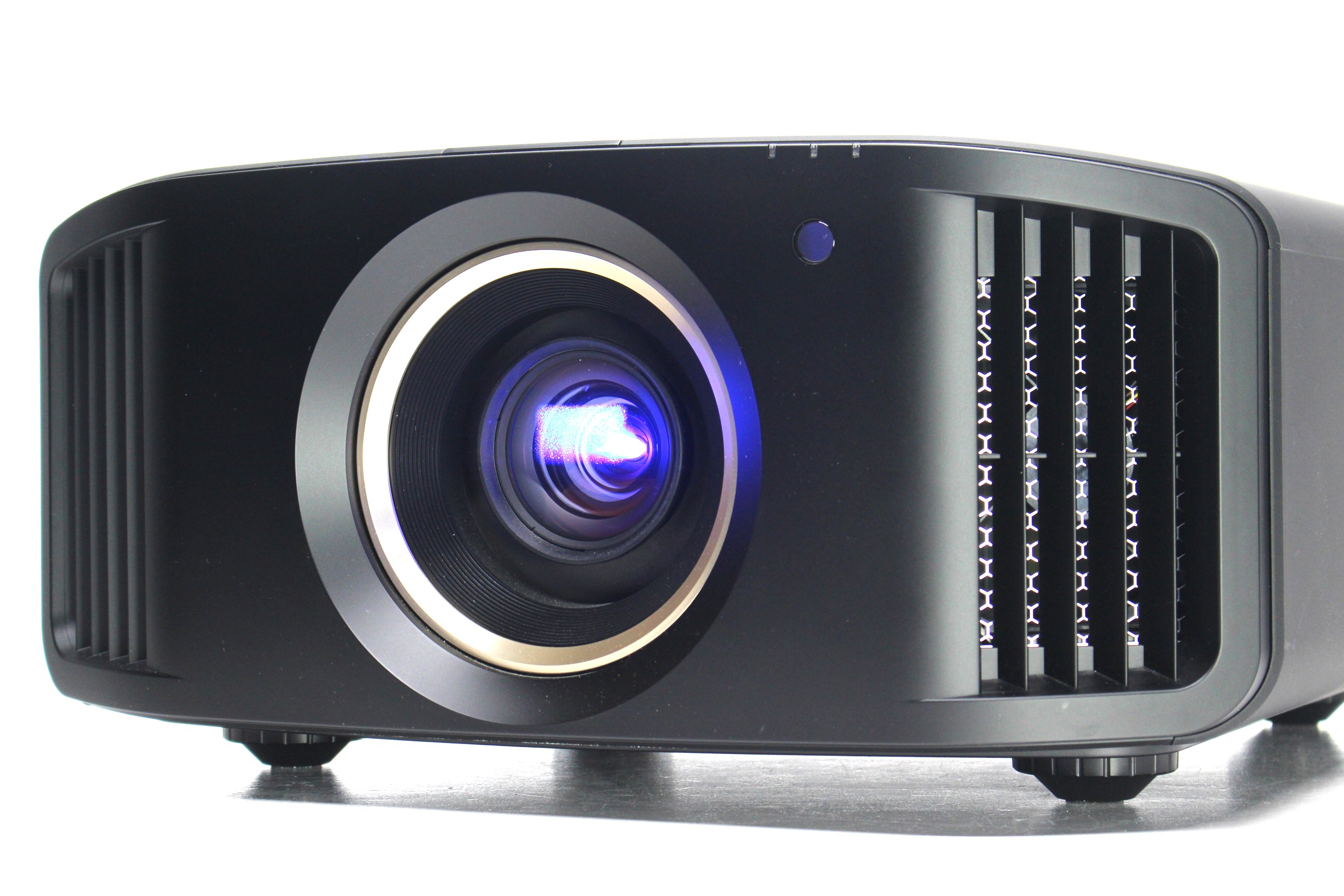 アバックWEB-SHOP / 【中古】JVC DLA-V7【コード22-100292】D-ILA