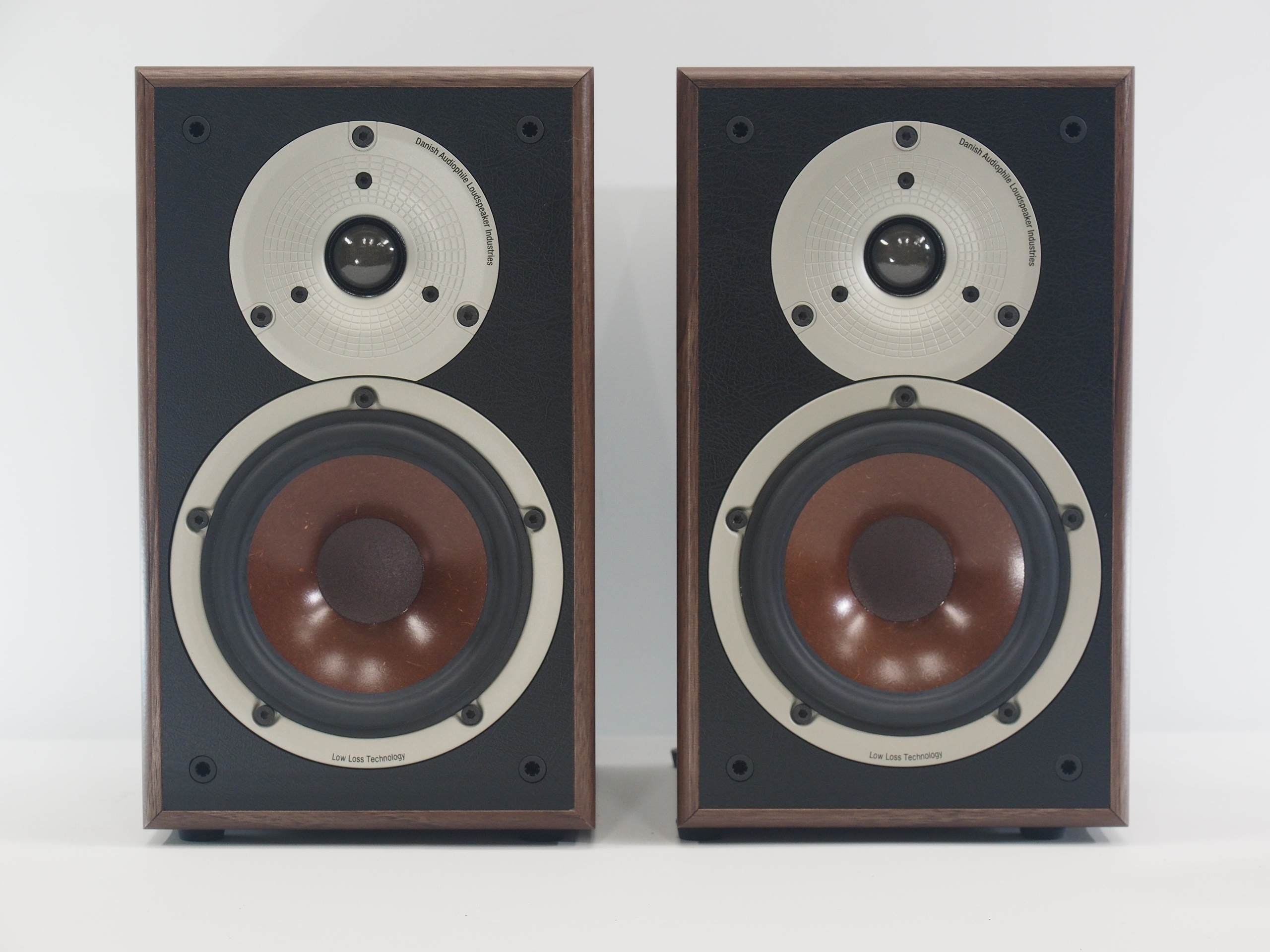 アバックWEB-SHOP / 【中古】DALI SPEKTOR2(WN)【コード10-100734