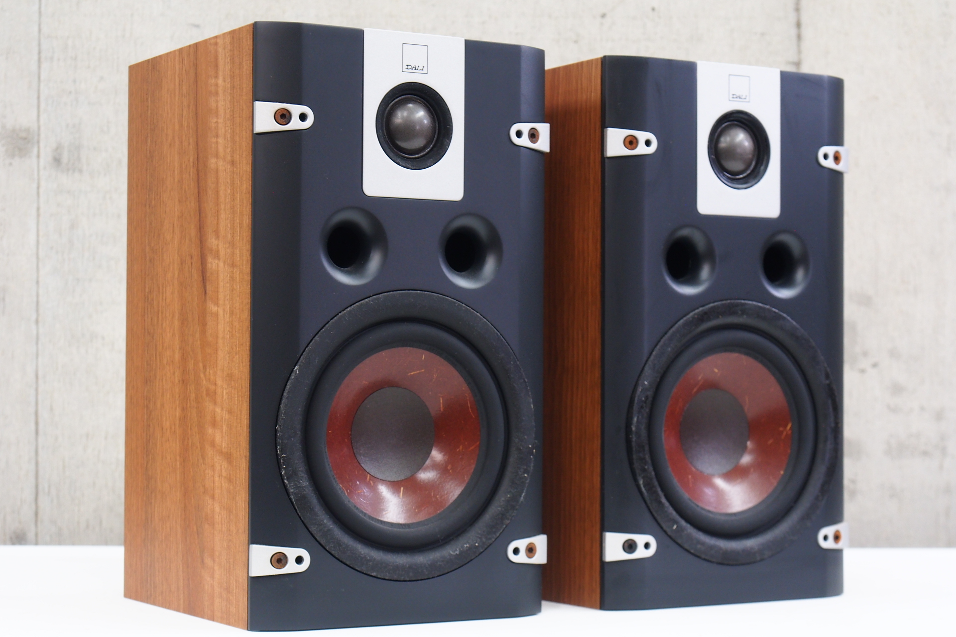 アバックWEB-SHOP / 【中古】DALI LEKTOR 2【コード01-12096 アバックWEB-SHOP / 【中古】DALI LEKTOR 2【コード01-12096