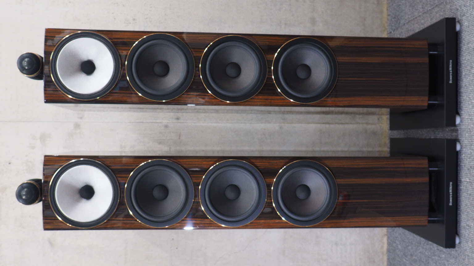 アバックWEB-SHOP / 702S3 [グロス・ブラック] B&W [ビーアンド