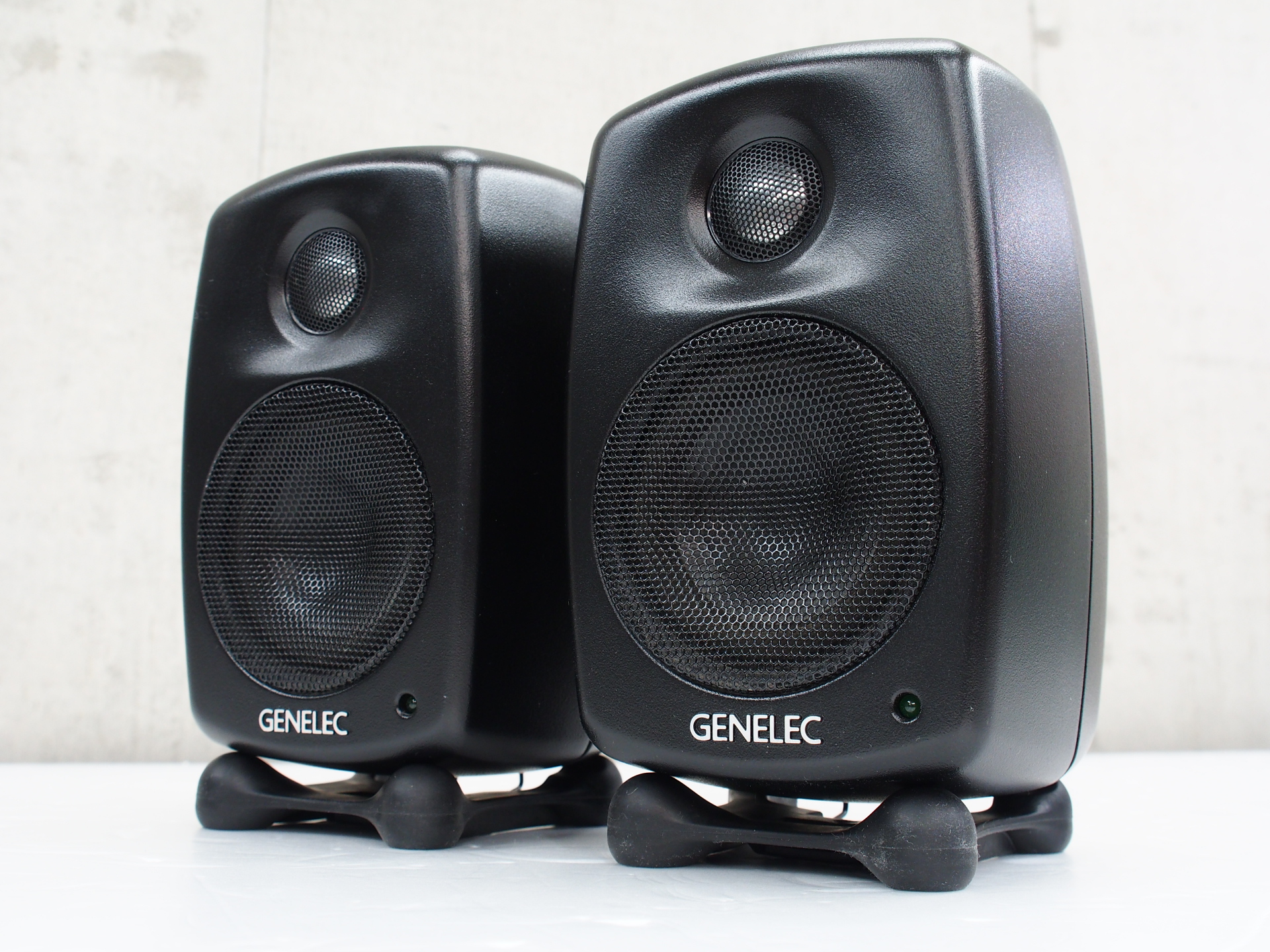 アバックWEB-SHOP / 【中古】Genelec 6010A【コード01-10420】パワード