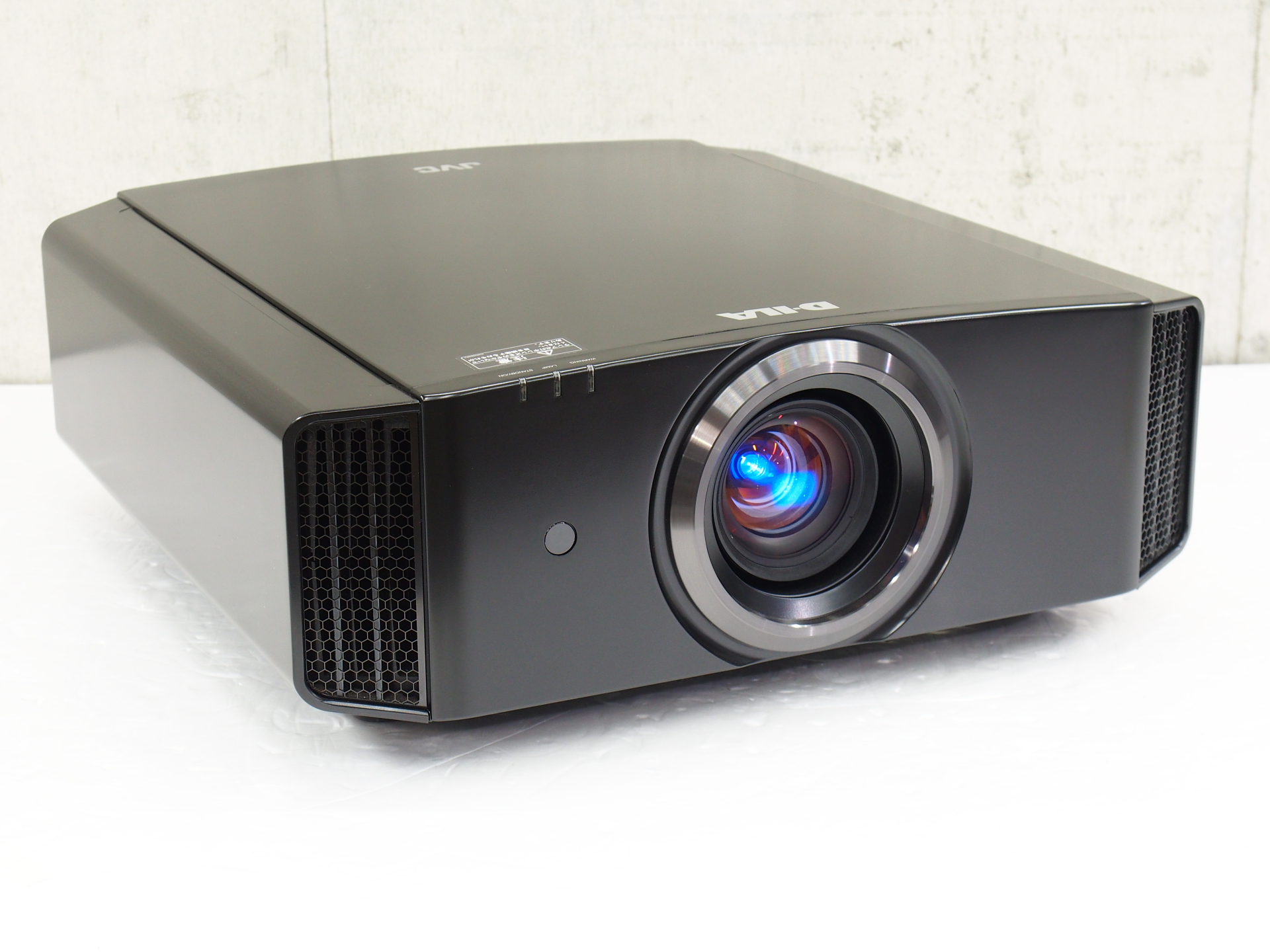 アバックWEB-SHOP / 【中古】Victor DLA-X55R(B)【コード01 アバックWEB-SHOP / 【中古】Victor DLA-X55R(B)【コード01