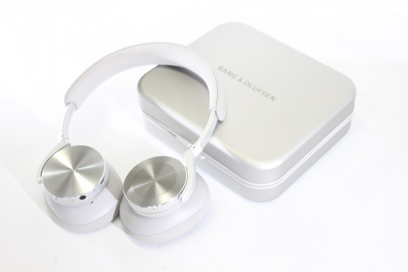 夏期間限定☆メーカー価格より68%OFF!☆ Bang\u0026Olufsen Beoplay