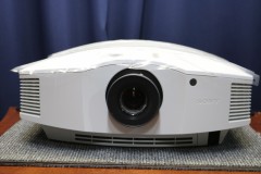 【展示処分品】SONY VPL-HW35ES(W)【コード90-00594】