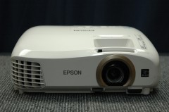 【展示処分品】EPSON EH-TW5350【コード90-00321】