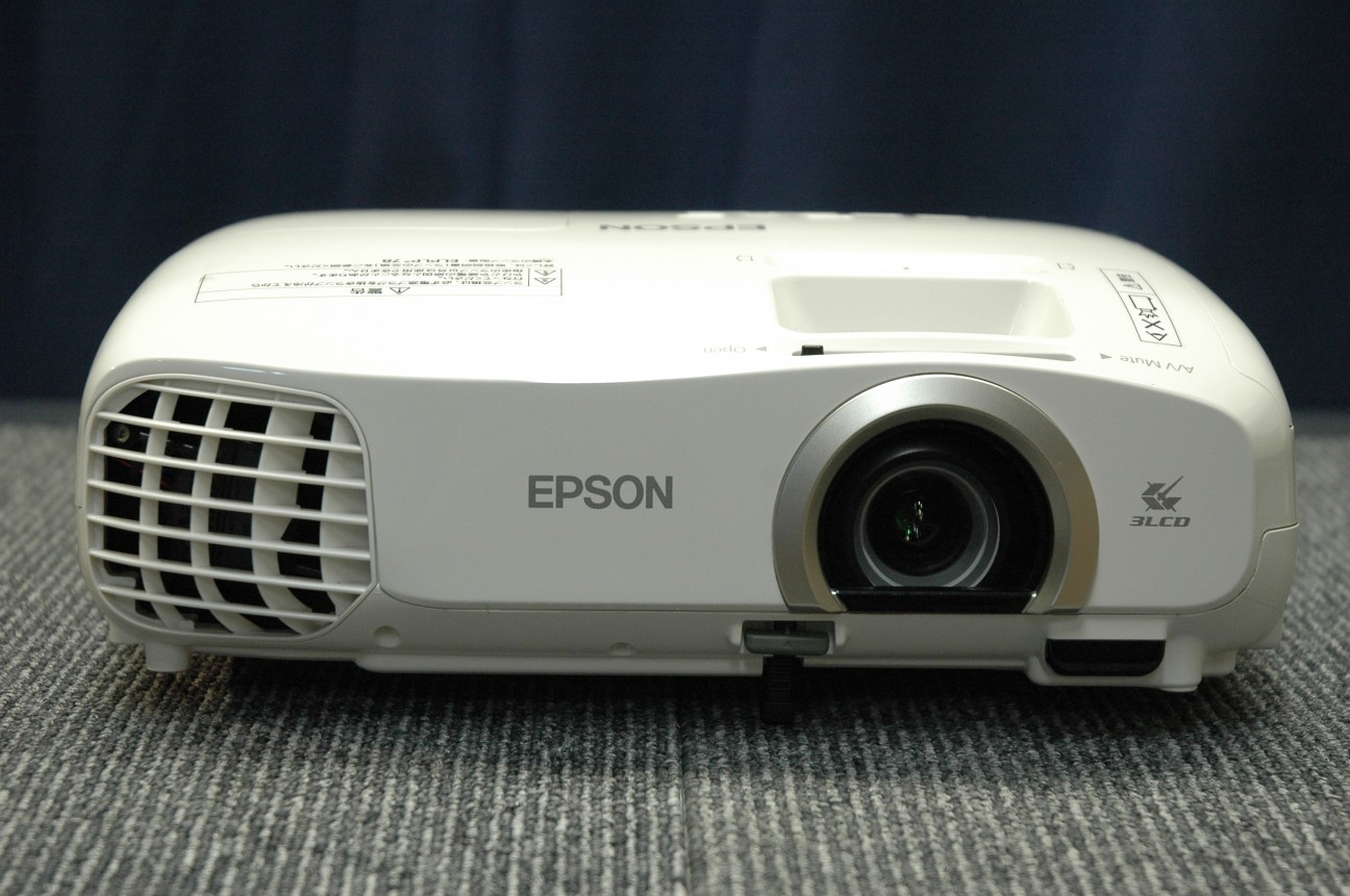 展示処分品】EPSON EH-TW5200【コード90-00320】 | 中古販売・買取 