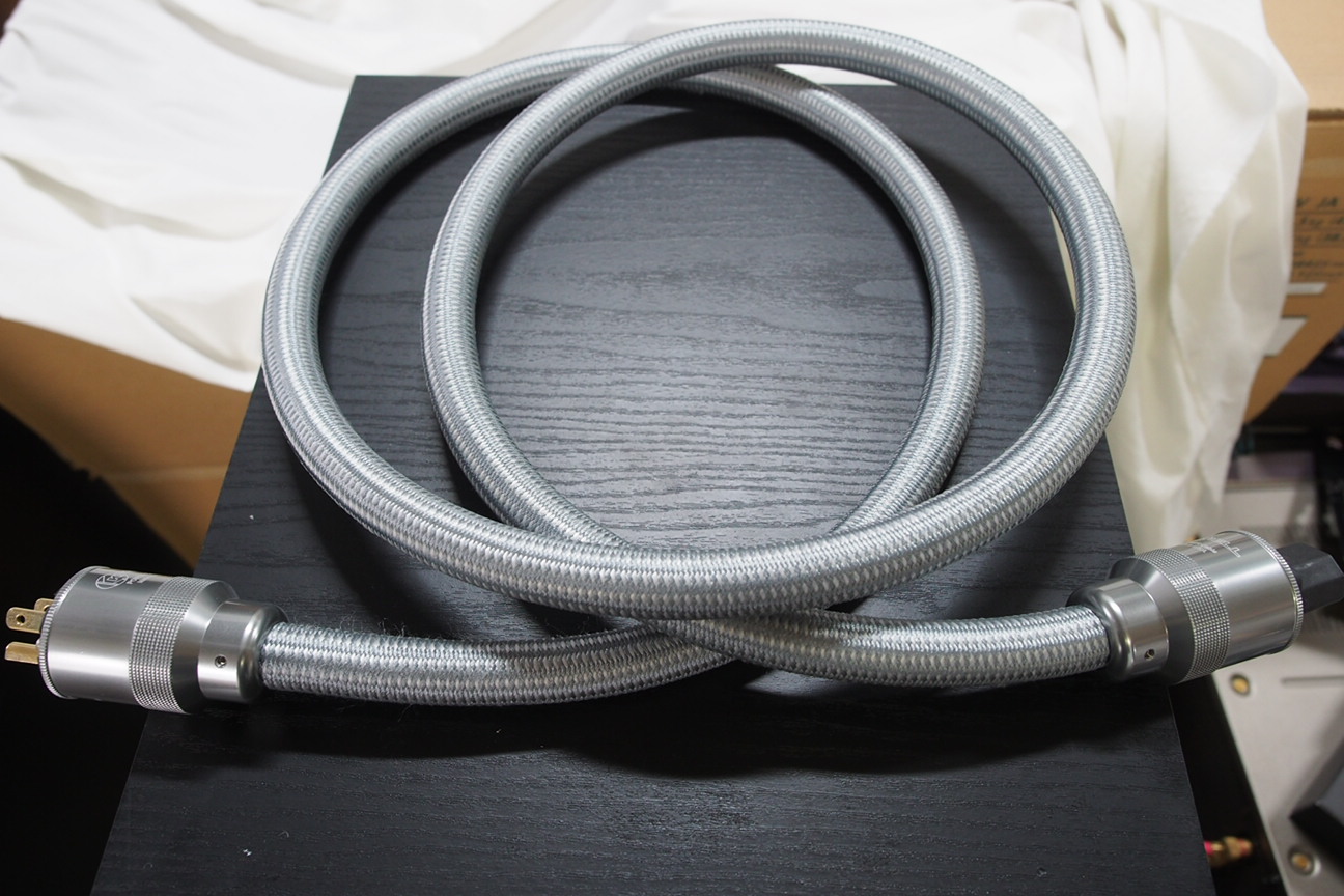 買取】KRELL power cable 2m【コード21-01649】 | 買取サイトのアバック