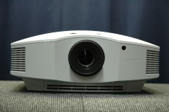 【展示処分品】SONY VPL-HW60(W)【コード90-00436】