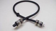 【買取】Furutech  電源プラグ/ケーブル1m【コード21-00493】