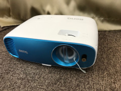 【中古品】BenQ　TK800【コード94-00113】