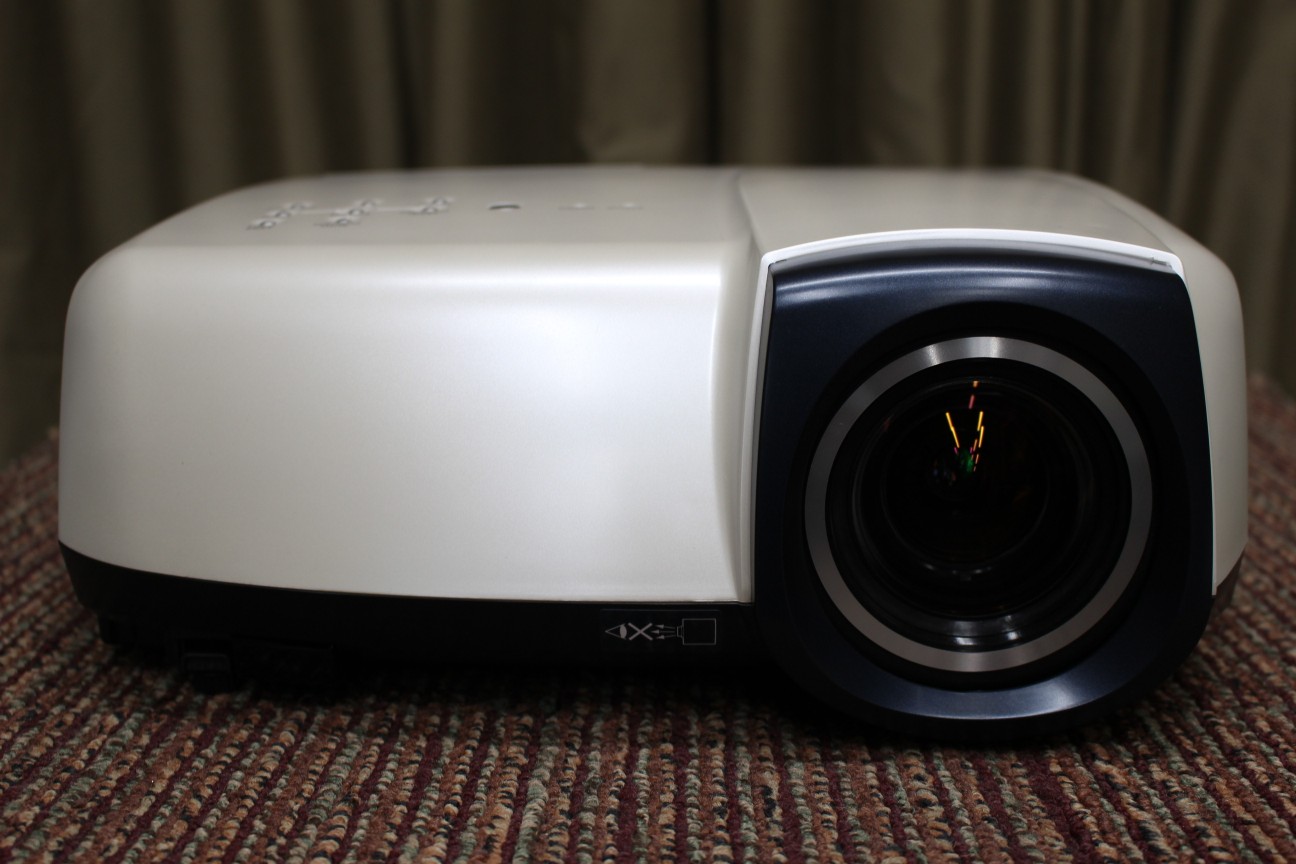 MITSUBISHI LVP-HC6000 液晶プロジェクター 【公式通販】