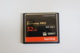 【買取】SANDISK SDCFXPS-032G-J61【コード00-91168】