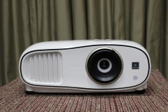 【展示処分品】EPSON EH-TW6700【コード90-00689】