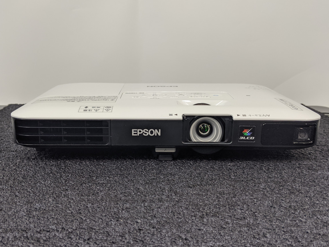 EPSON プロジェクター EB-1785W 3,200lm WXGA 1.8kg ホームシアター
