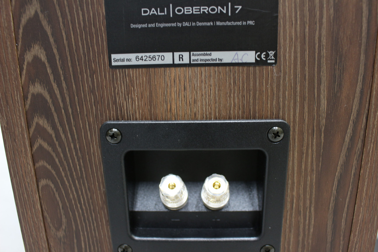 ダリ(DALI) OBERON LO(ライトオーク) フロアスタンディングスピーカー 2台1組 - 2