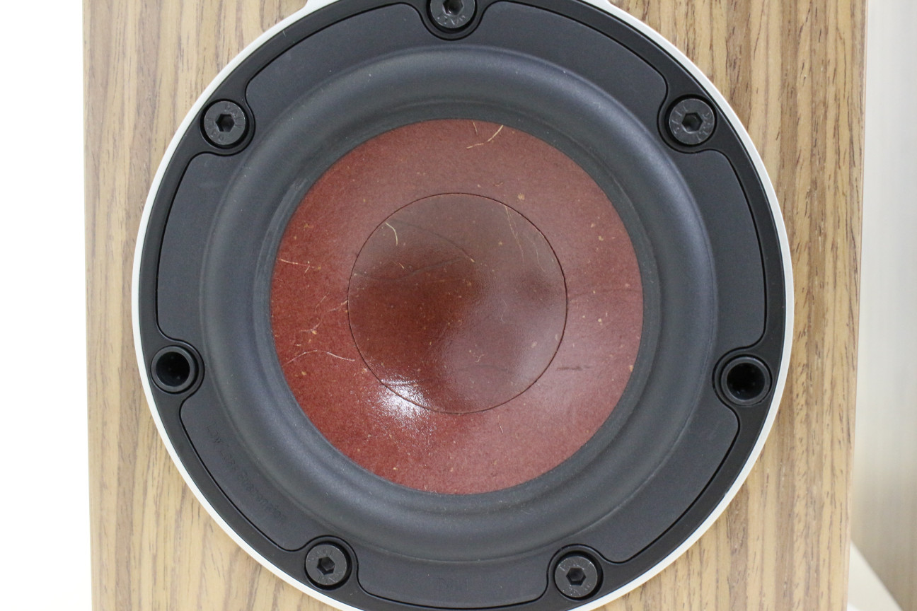 中古】DALI スピーカー MENUET MH [ウォールナット ペア] 中古】DALI