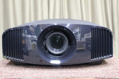 【買取】SONY VPL-VW245(B)【コード00-96833】