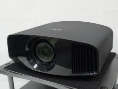 【買取】SONY VPL-VW245(B)【コード05-00789】